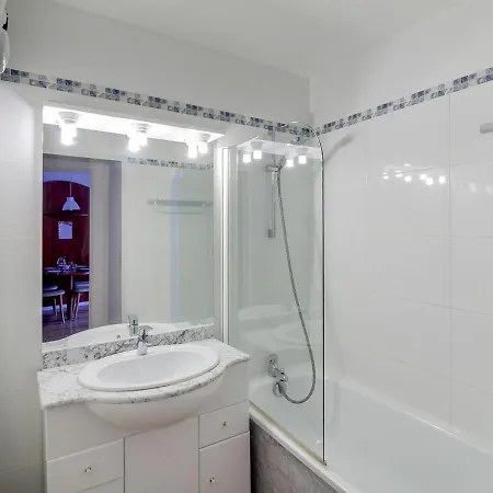 Apartment La Mongie, 1 Piece, 4 Personnes - Fr-1-404-204 *